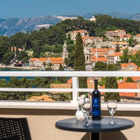 In With Sea View, Balcony, Air Conditioning, Wifi 4979-4 * Cavtat